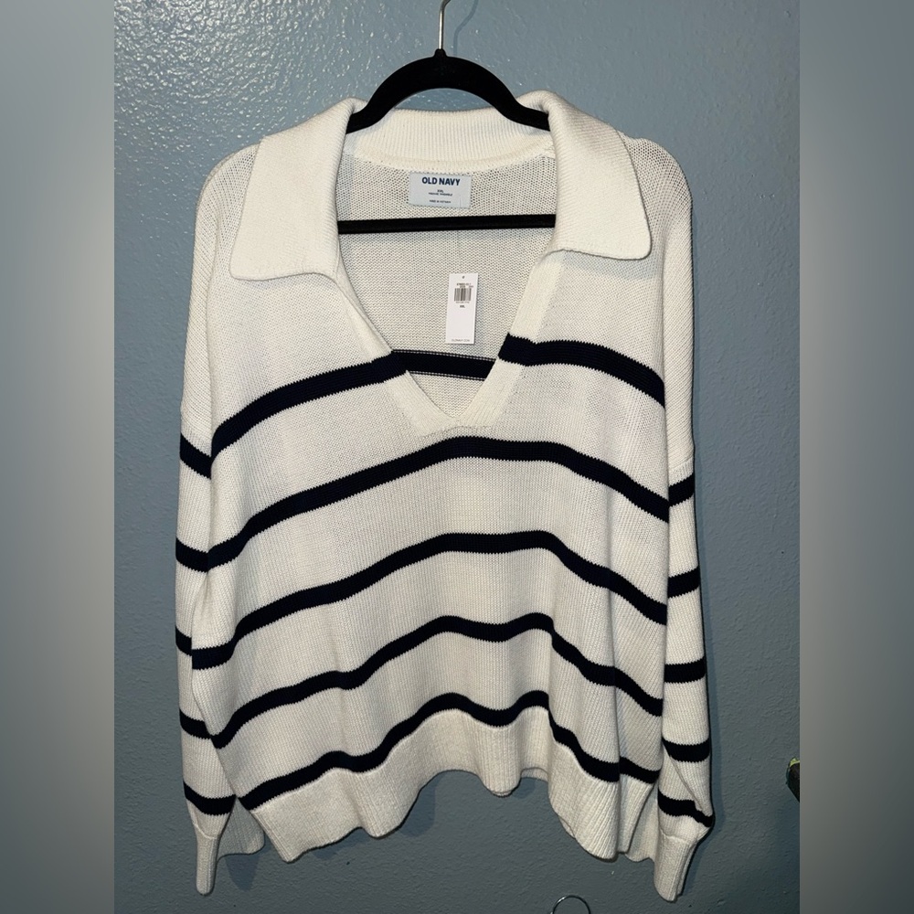 Old Navy White and Navy Blue Striped V-Neck Sweater with Collar
